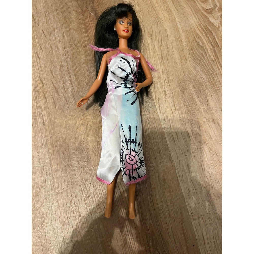 Vintage Barbie Teresa Tropical Sunburst Satin Halter Dress 1990s Mattel